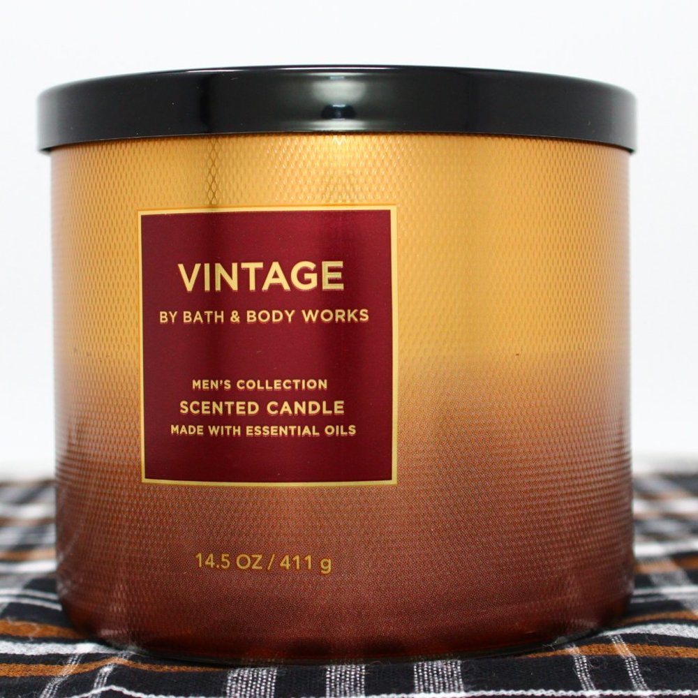 NWT Bath & Body Works Vintage 14.5 Ounces 3 Wick Candle